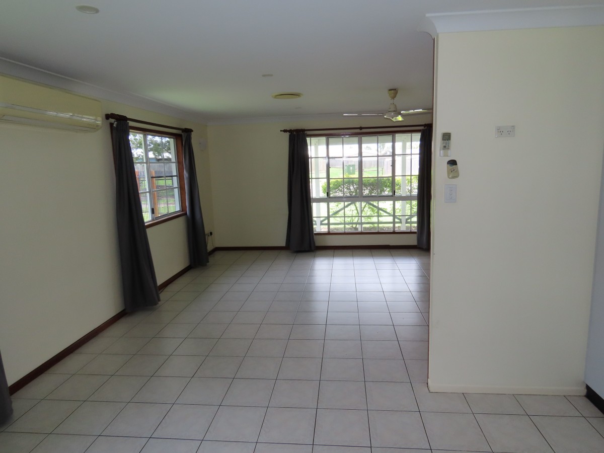 11 Monique Court,, Andergrove - Thumbnail 7