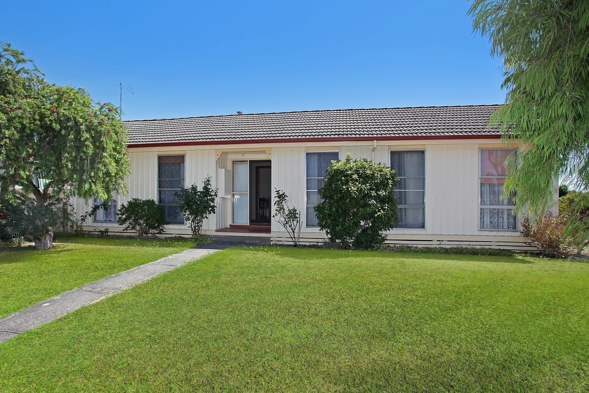 27 Donaldson Street, Colac, VIC