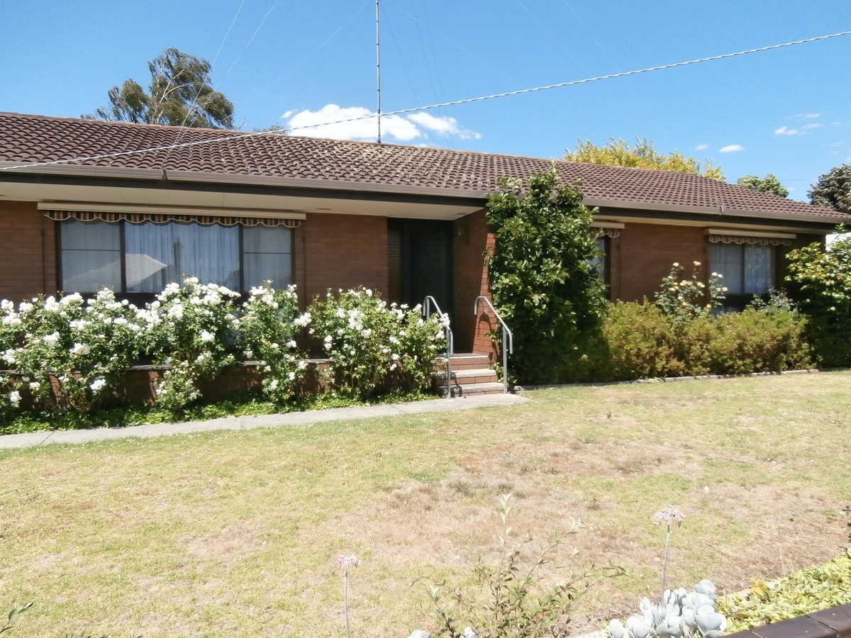 16 Campbell Street, Colac, VIC