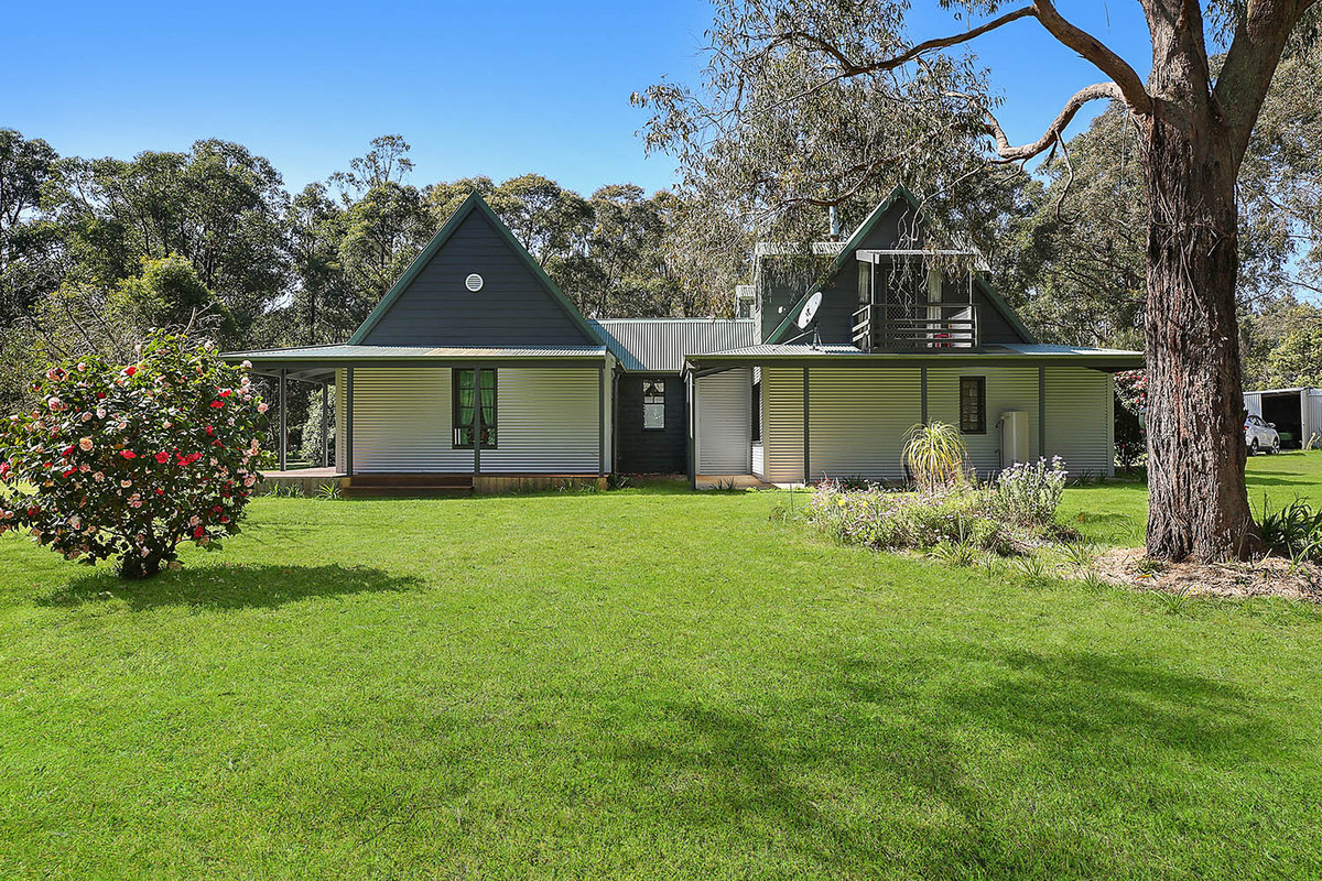 215 Bushbys Road, Barongarook, VIC