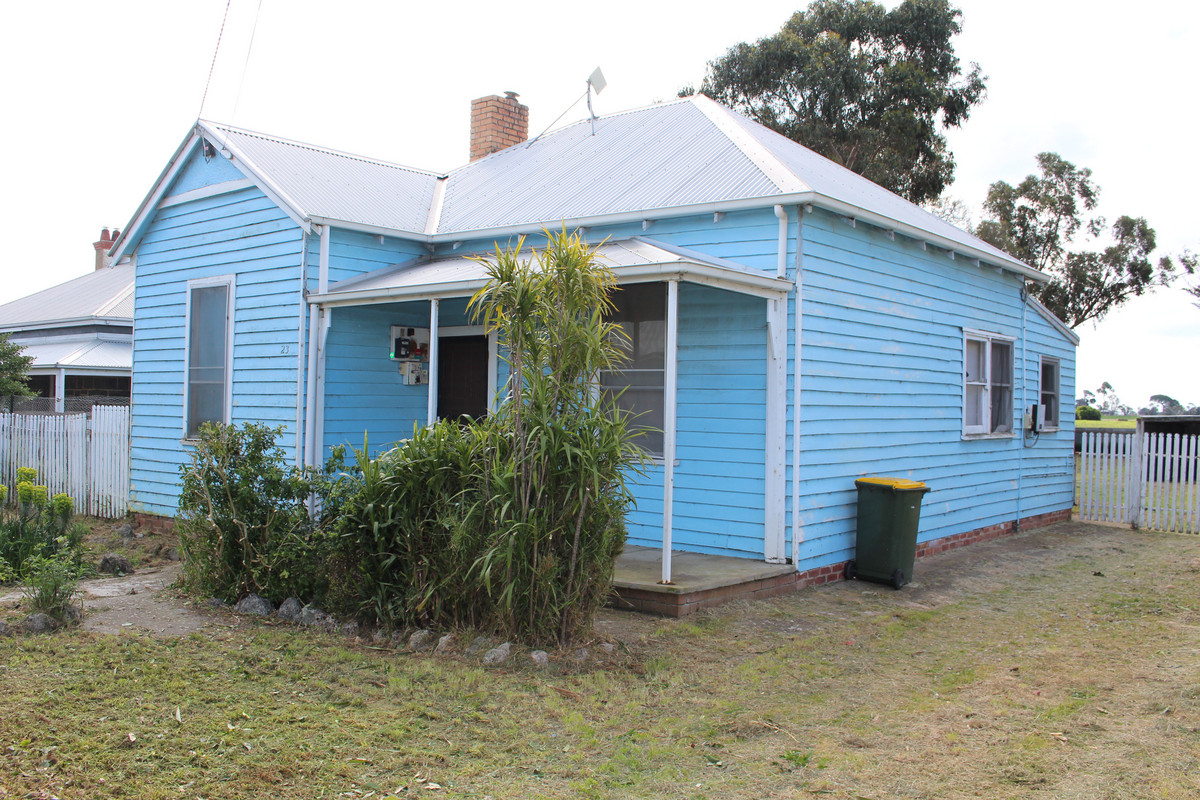 23 Lang Street, Beeac, VIC