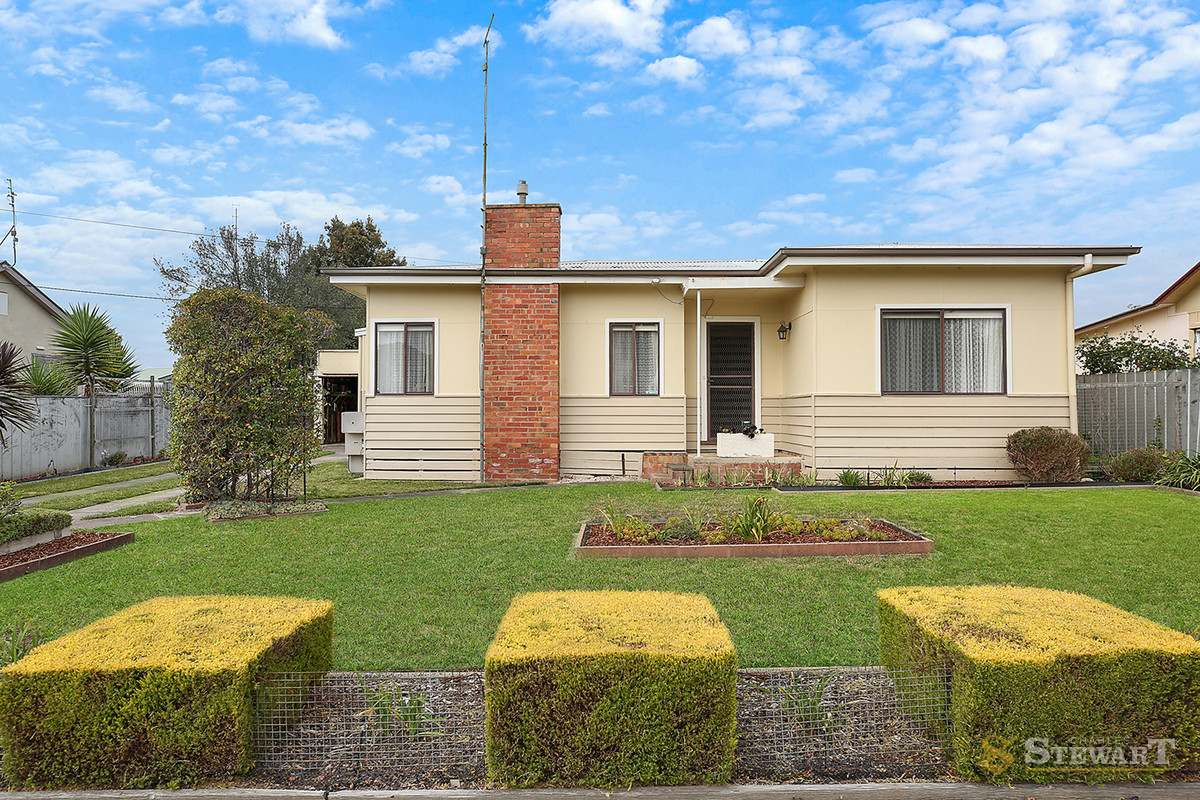 8 Brown Street, Colac, VIC