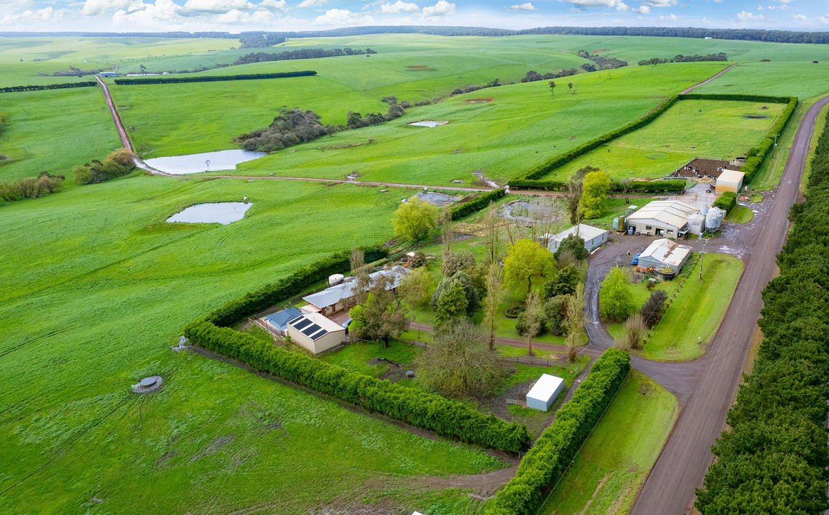 140 Crescent Road, Simpson, VIC, Simpson - Thumbnail 6