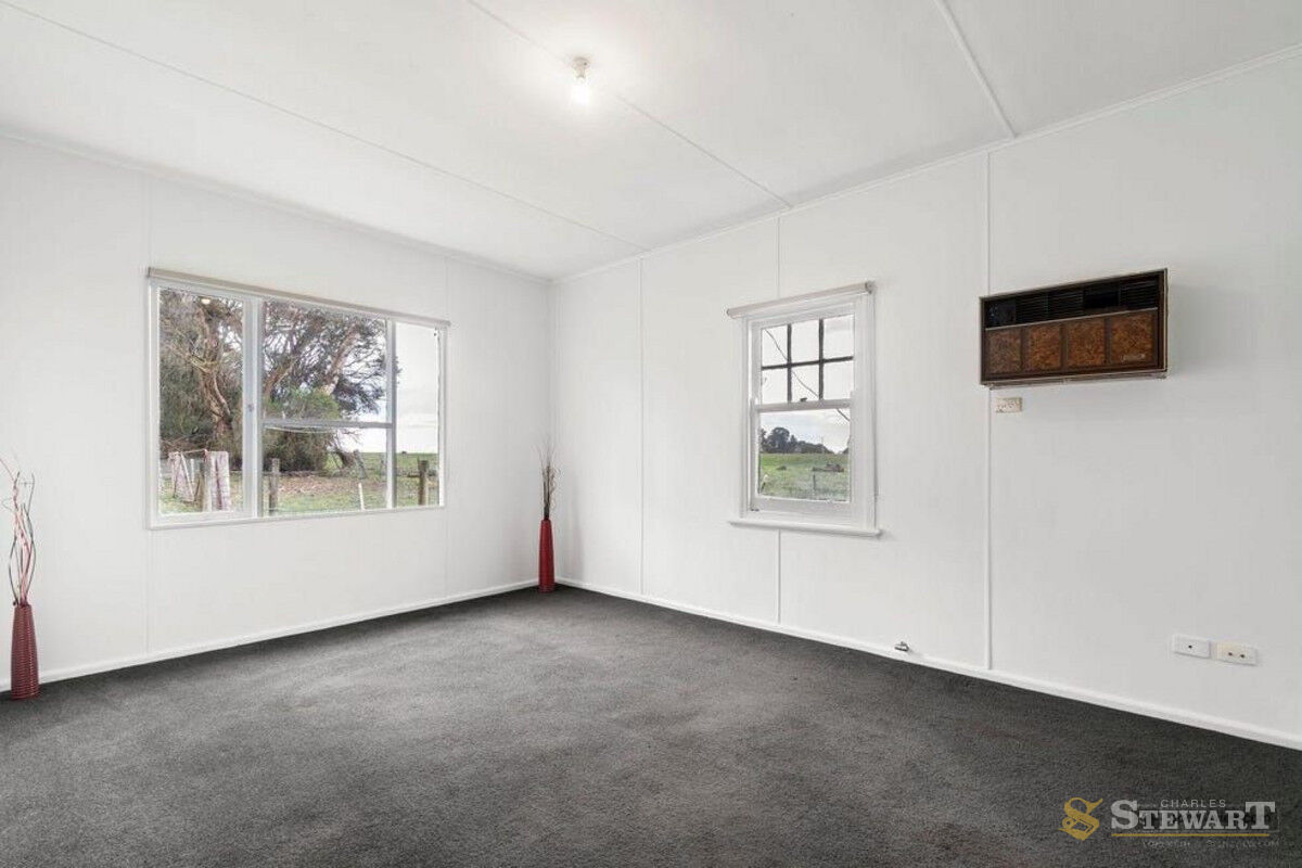 970 Colac-Ballarat Road, Ondit, VIC, Ondit - Thumbnail 5