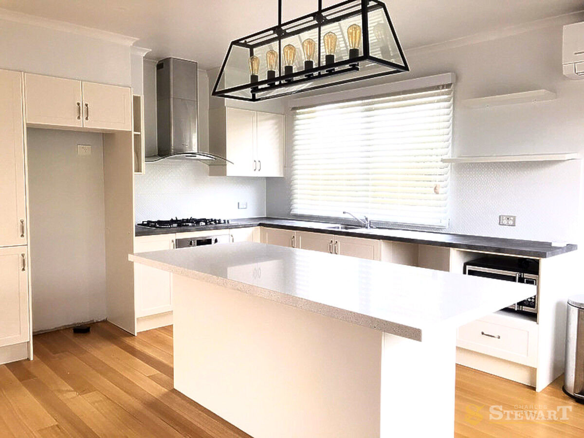 4 Toorak Crescent, Colac, VIC, Colac - Thumbnail 4