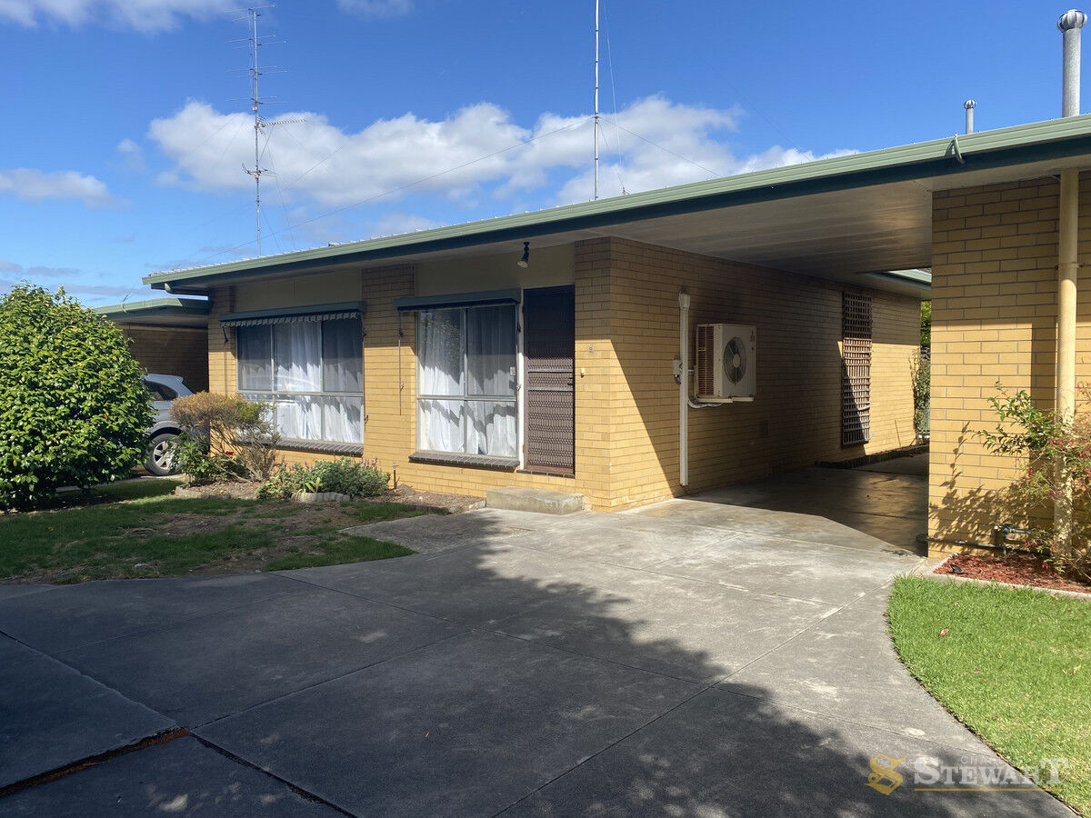 2/10 Pollack Street, Colac, VIC