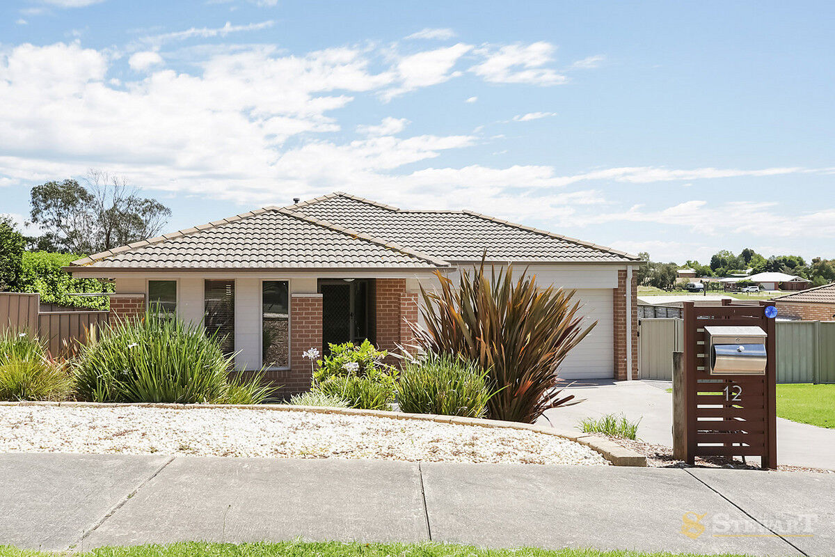 12 Fulford Crescent, Elliminyt, VIC