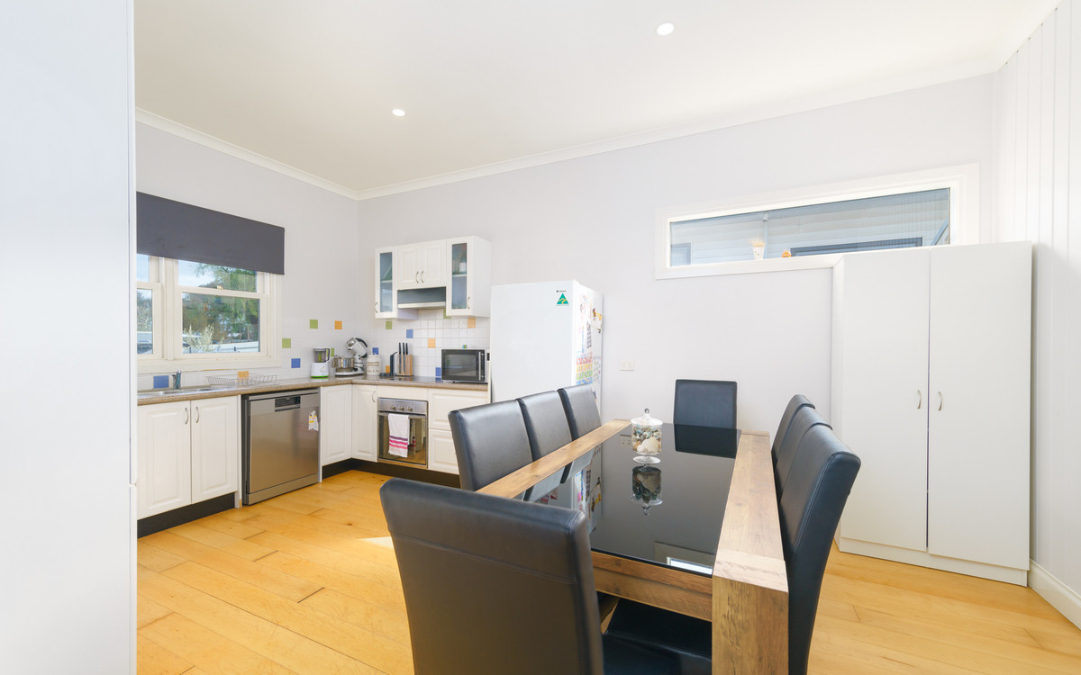 21 Fenton Street, Camperdown, VIC, Camperdown - Thumbnail 3
