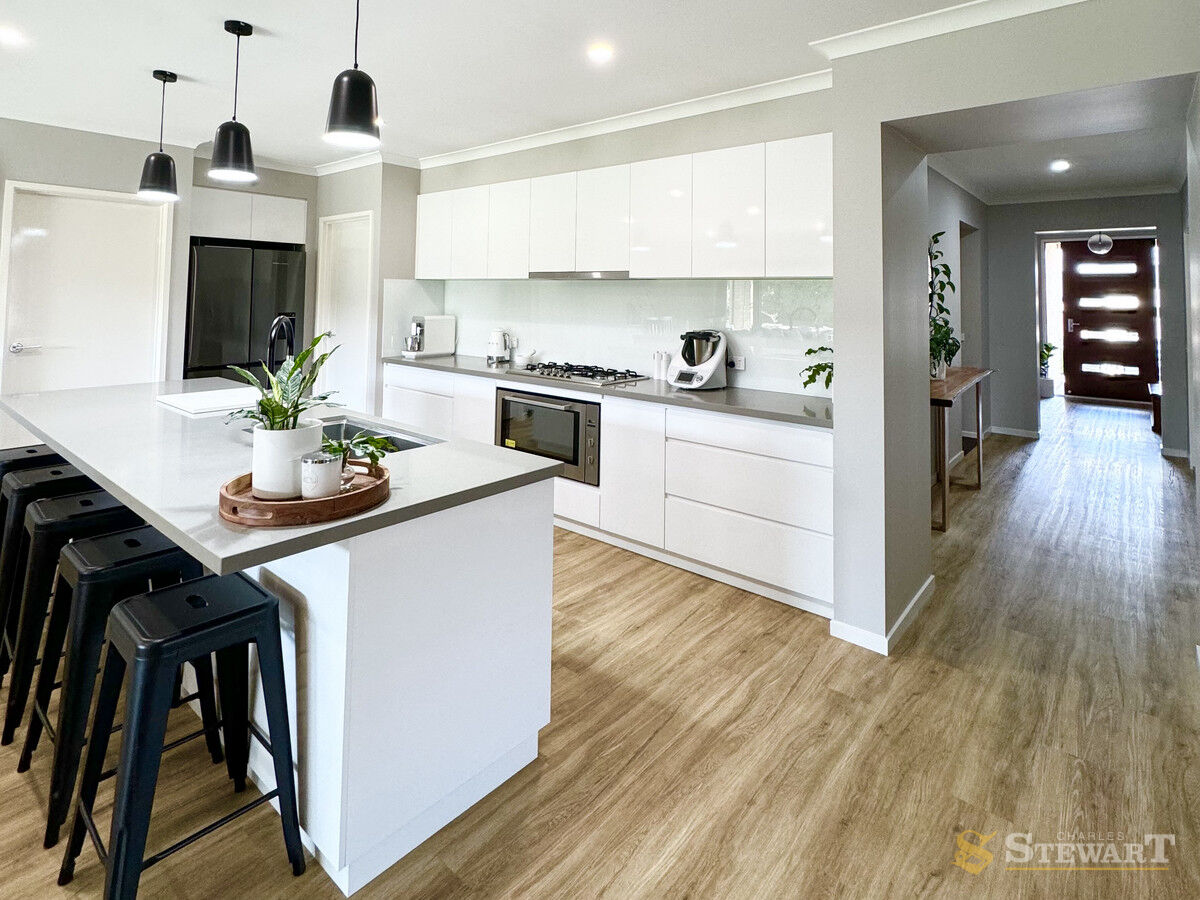 24 Imperial Drive, Colac, VIC, Colac - Thumbnail 3