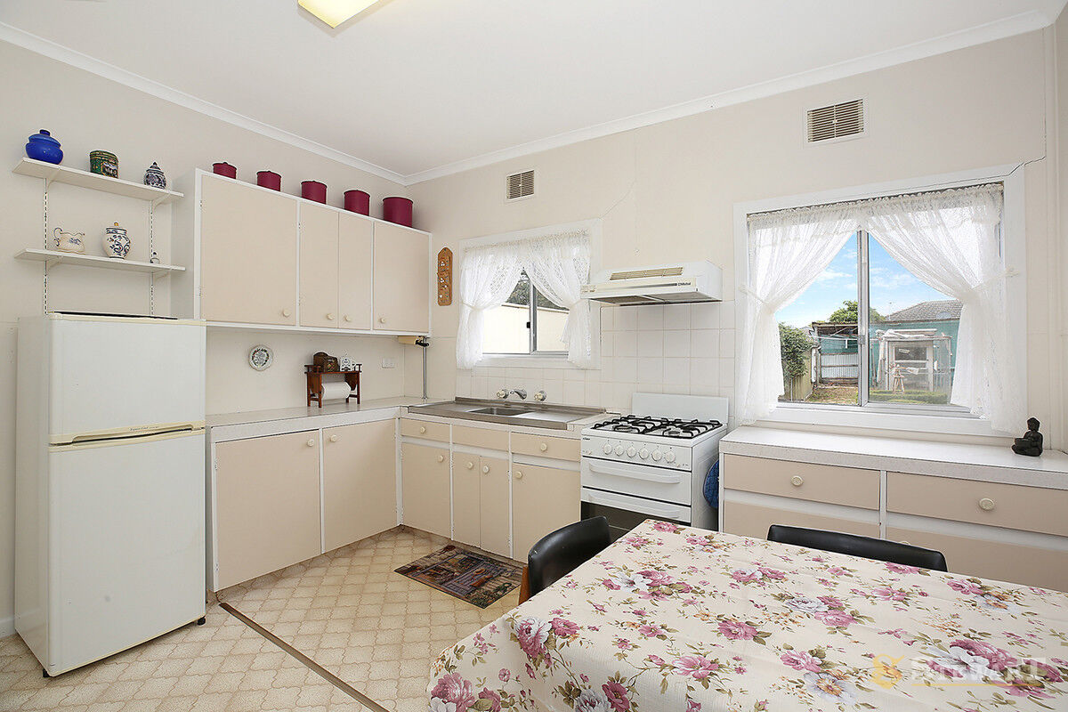 8 Brown Street, Colac, VIC, Colac - Thumbnail 7