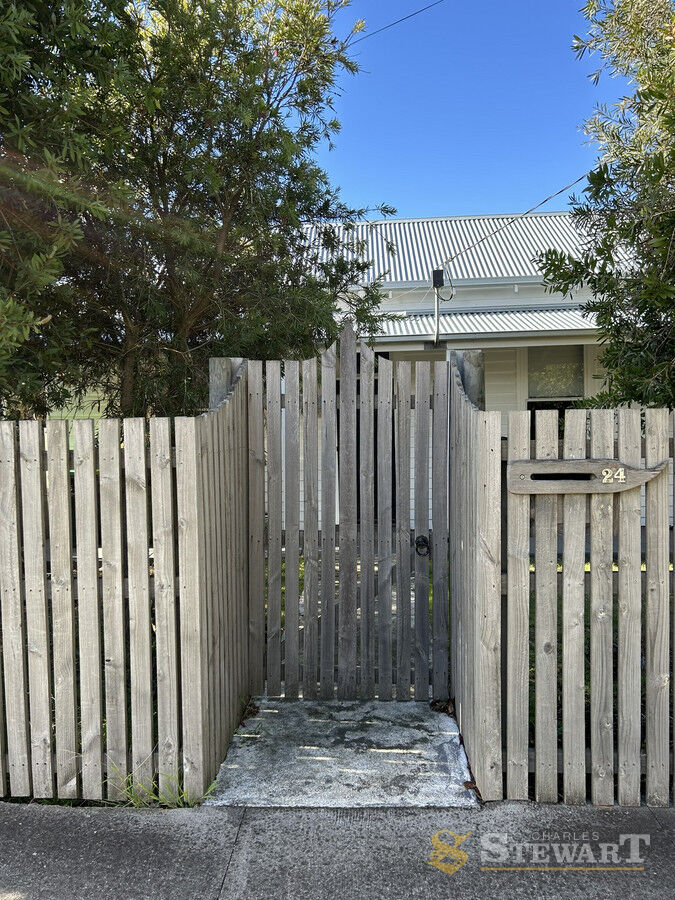 24 Gravesend Street, Colac, VIC