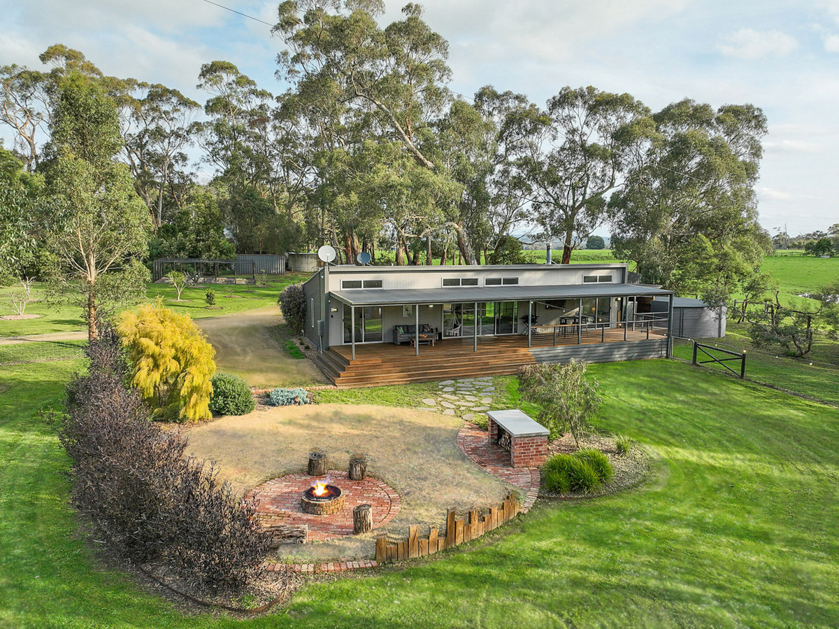 2120 Colac-Forrest Road, Gerangamete, VIC