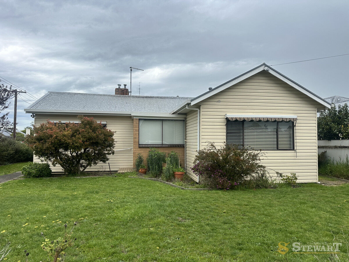 63 Sinclair Street, Colac, VIC