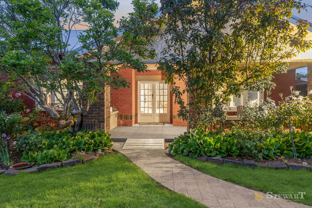 8 Church Street, Colac, VIC