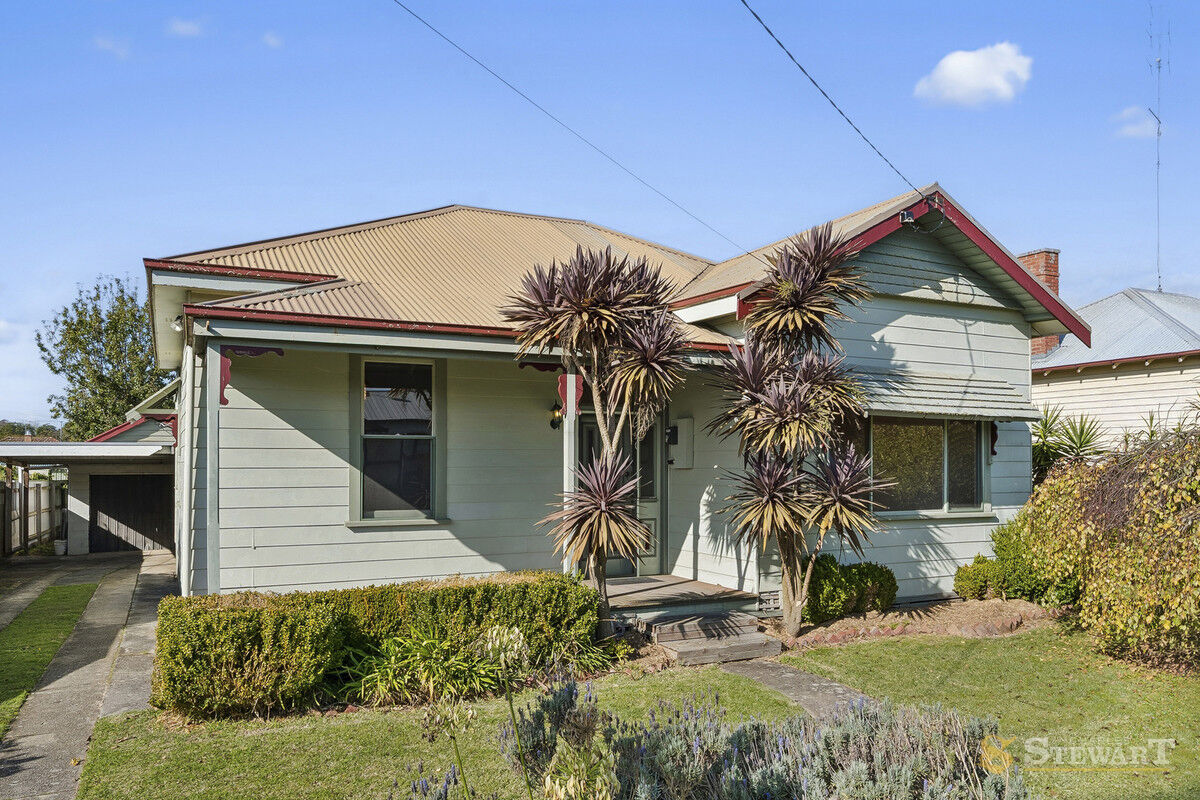 16 McDonald Street, Colac, VIC