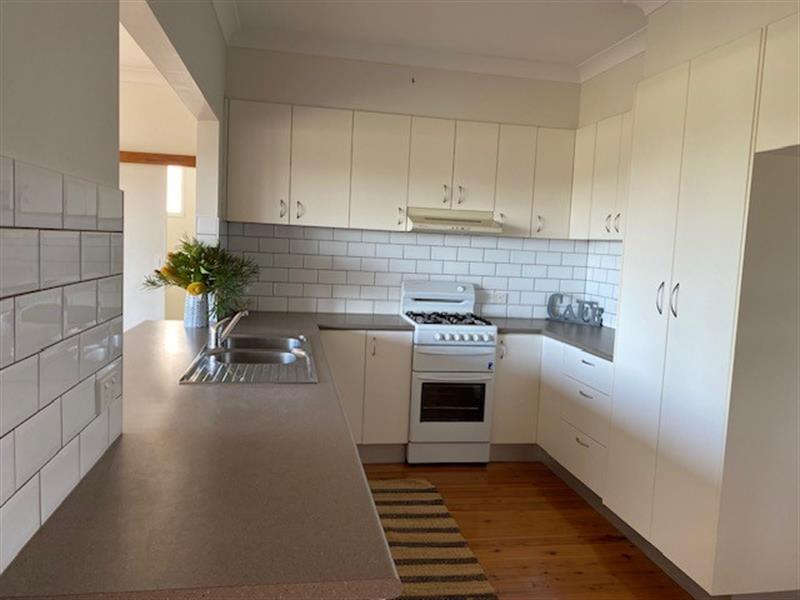 51 Ironbark Avenue, Sandy Beach - Thumbnail 5
