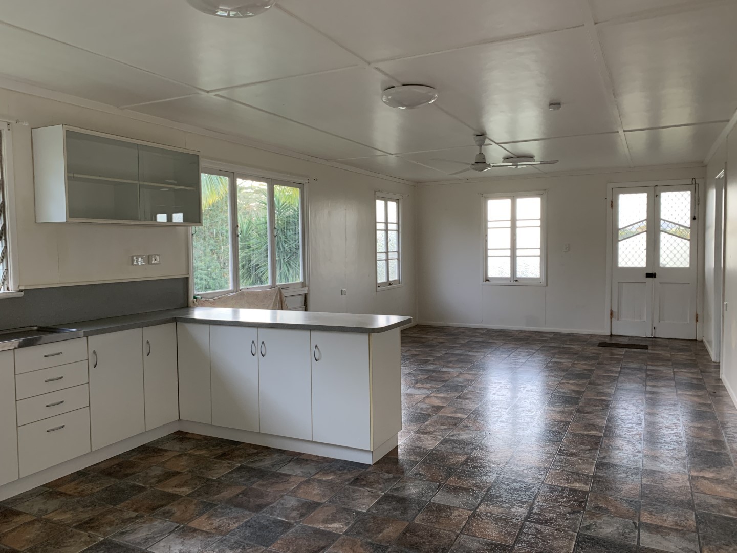 95 Carney Street, Daradgee, Daradgee - Thumbnail 5