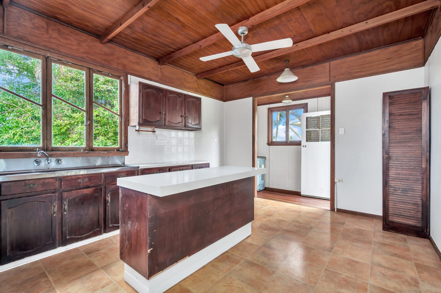 87 Coronation Drive, East Innisfail, East Innisfail - Thumbnail 7