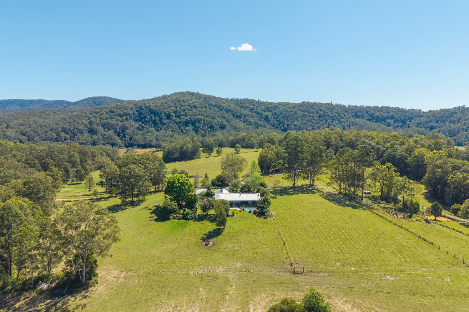 Property For Sale in Mortons Creek