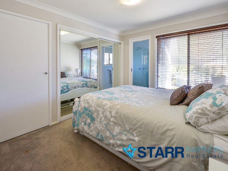 37 Chisholm Crescent, Bradbury - Thumbnail 5