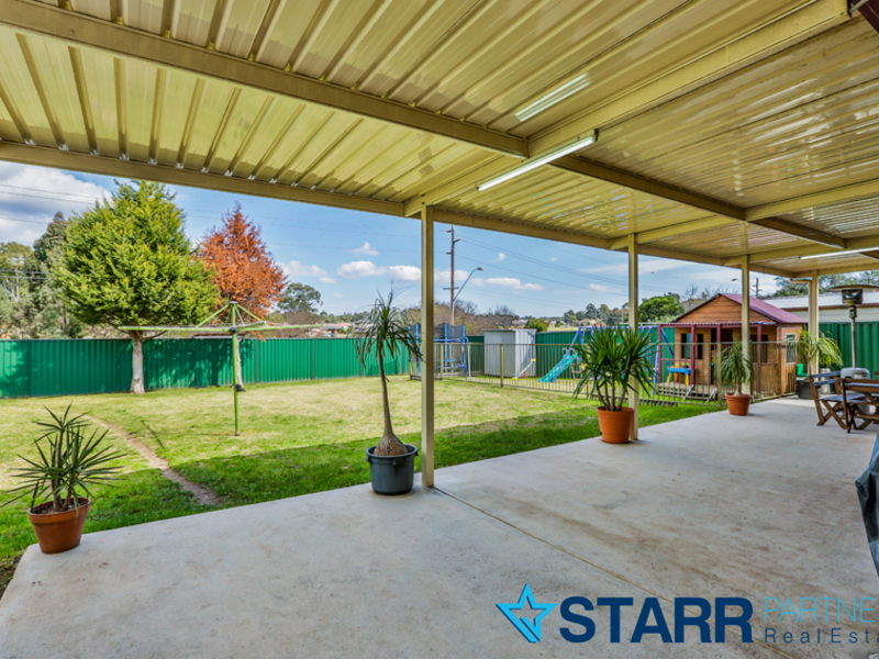 53 Pinaroo Cres, Bradbury - Thumbnail 7