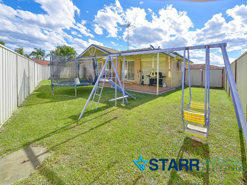 13 Fortinbras Close, Rosemeadow - Thumbnail 6