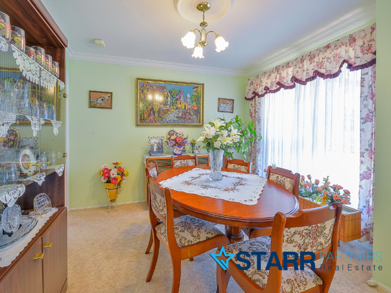 29 Englorie Park Drive, Glen Alpine - Thumbnail 3