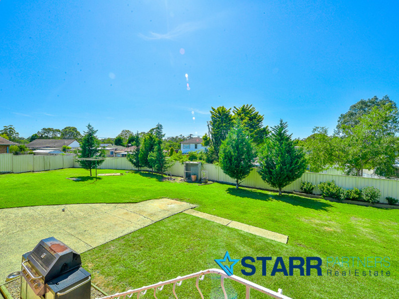 11 Lewin Cres, Bradbury - Thumbnail 3
