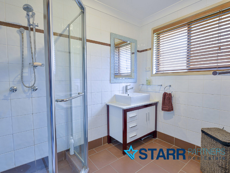 51 Stranraer Drive, St Andrews - Thumbnail 3