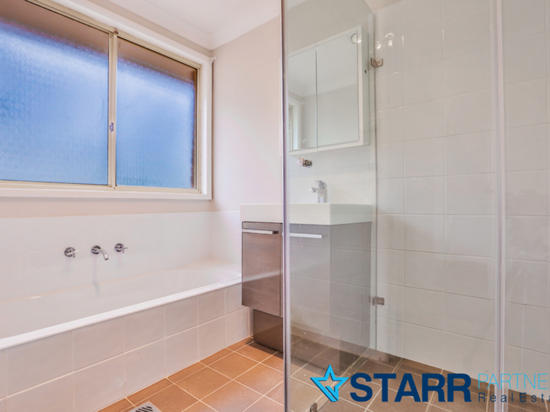 43 Balthasar Close, Rosemeadow - Thumbnail 2