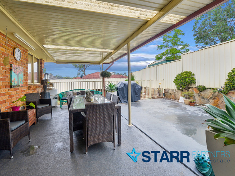 15 Carbasse Crescent, St Helens Park - Thumbnail 6