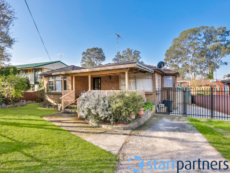 28 Richmond Cres, Campbelltown - Image 1