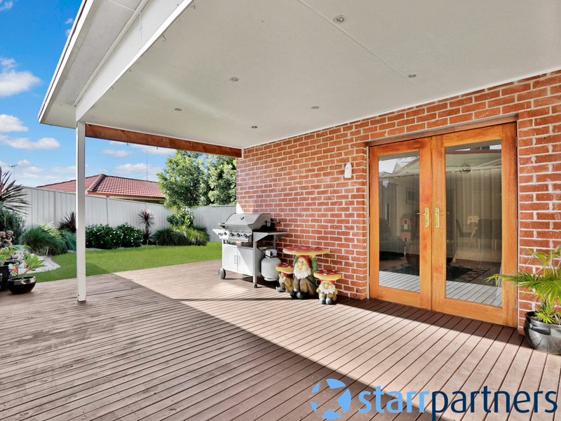 4 Osburn Pl, St Helens Park - Thumbnail 3