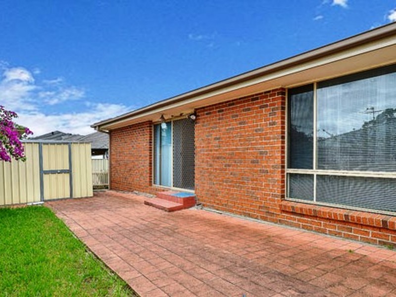7 St Mark Close, Blair Athol - Thumbnail 4