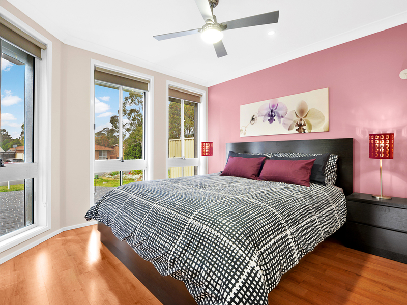 17 Carandini St, St Helens Park - Thumbnail 5