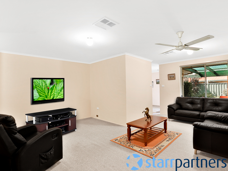 16 Whorlong Street, St Helens Park - Thumbnail 2