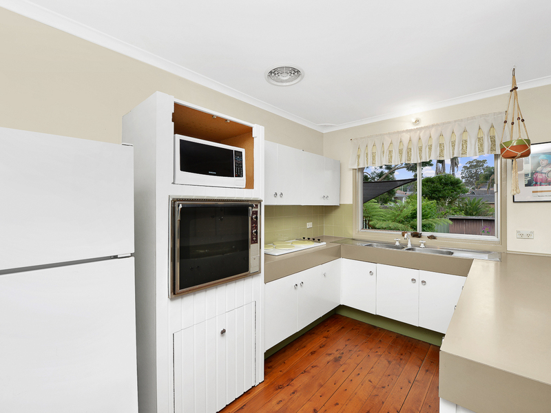 19 Bloodwood Place, Bradbury - Thumbnail 3