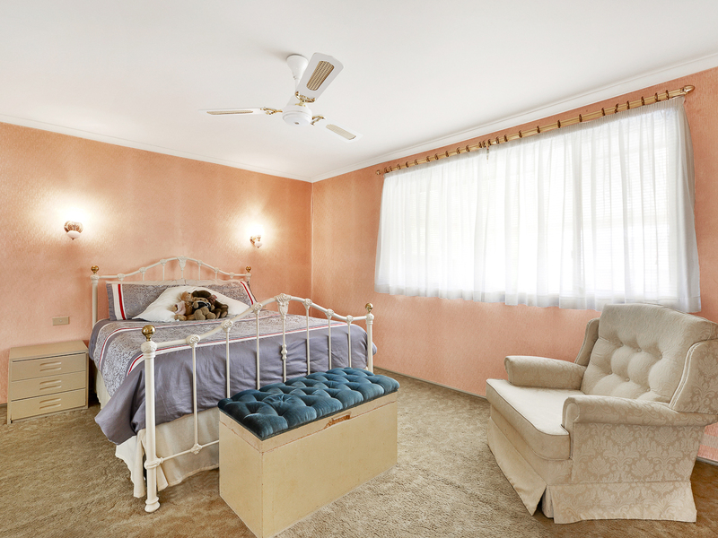 19 Bloodwood Place, Bradbury - Thumbnail 5