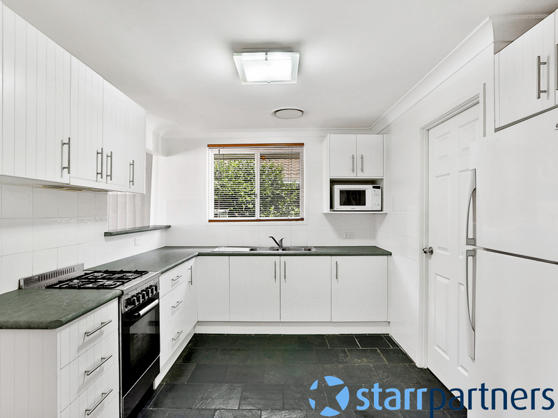 9 Larapinta Crescent, St Helens Park - Thumbnail 3