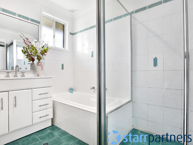 9 Larapinta Crescent, St Helens Park - Thumbnail 5
