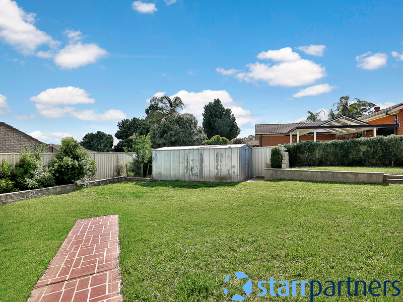 9 Larapinta Crescent, St Helens Park - Thumbnail 7
