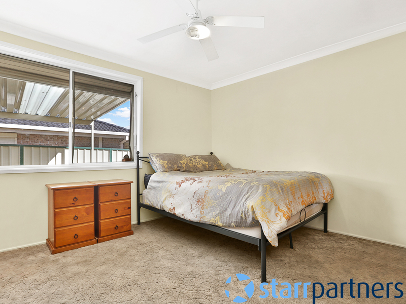 7 Ironside Avenue, St Helens Park - Thumbnail 5