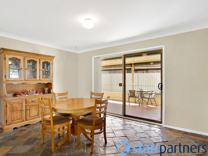 56 Carbasse Cres, St Helens Park - Thumbnail 4