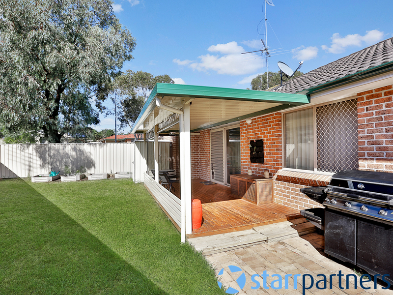 56 Carbasse Cres, St Helens Park - Thumbnail 6