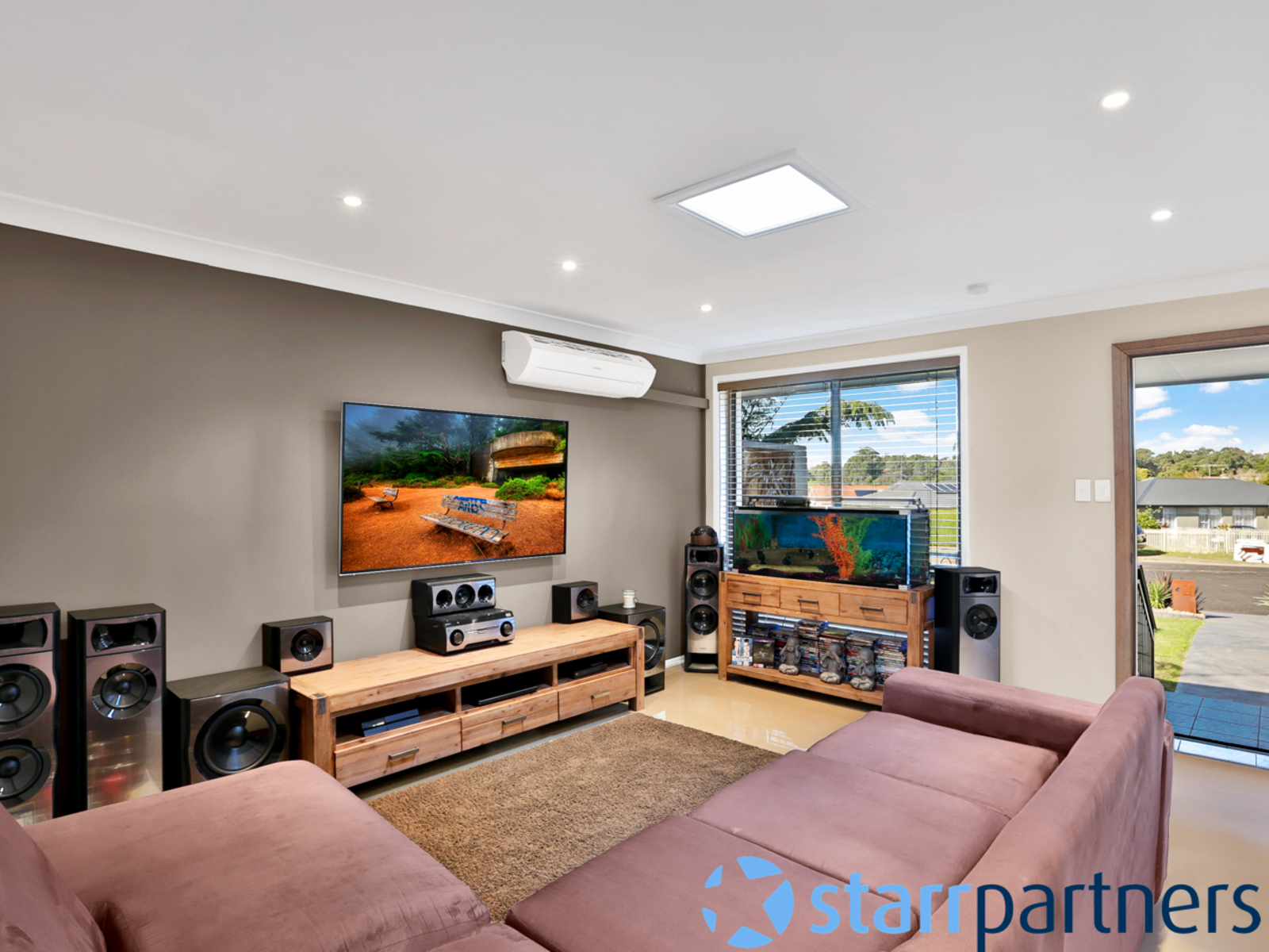 22 Campbell Close, Minto - Thumbnail 3