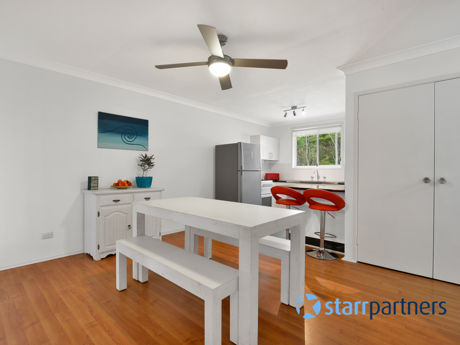 8 Tungoo Place, St Helens Park - Thumbnail 3