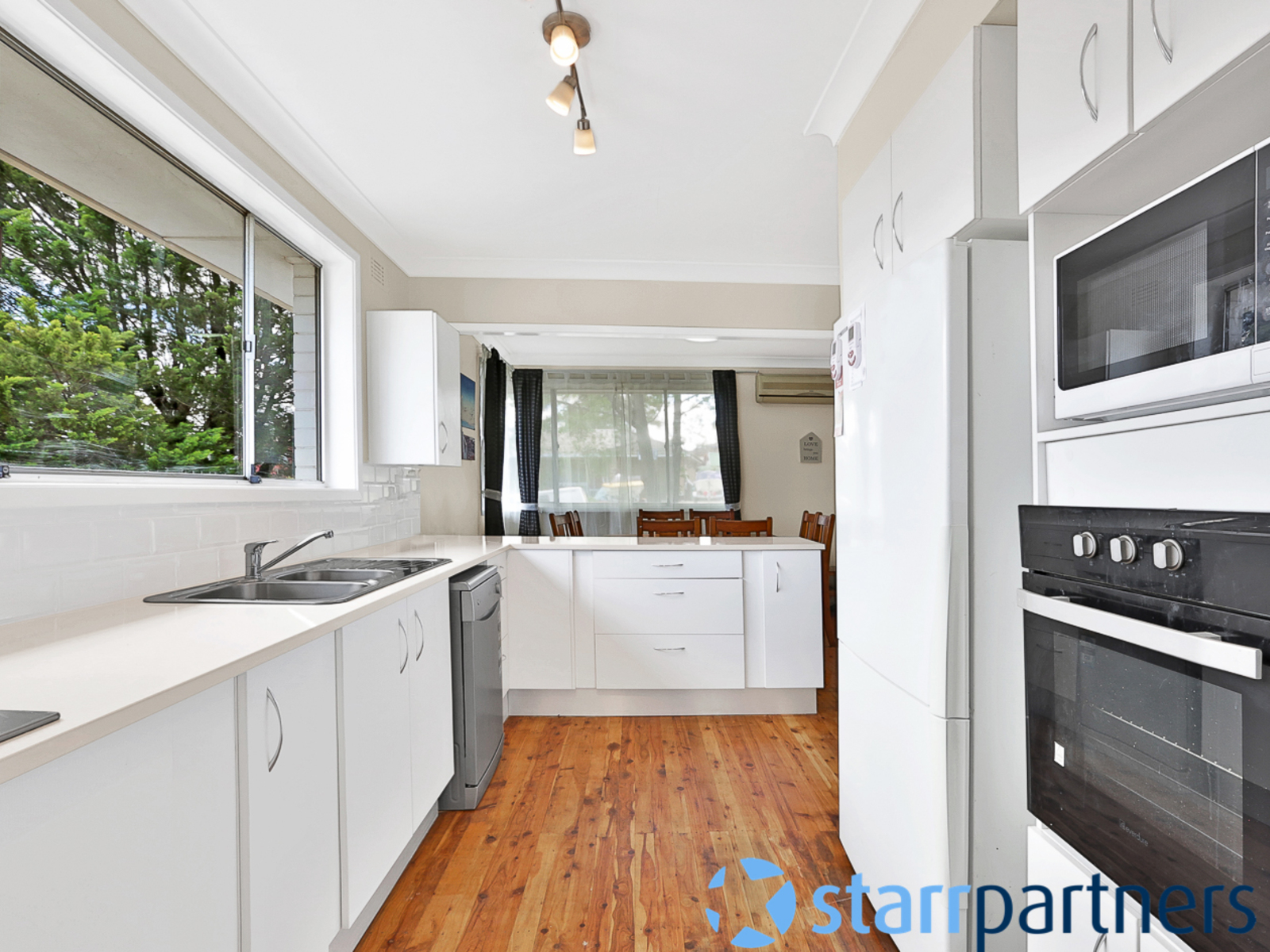 18 Nardango Road, Bradbury - Thumbnail 3