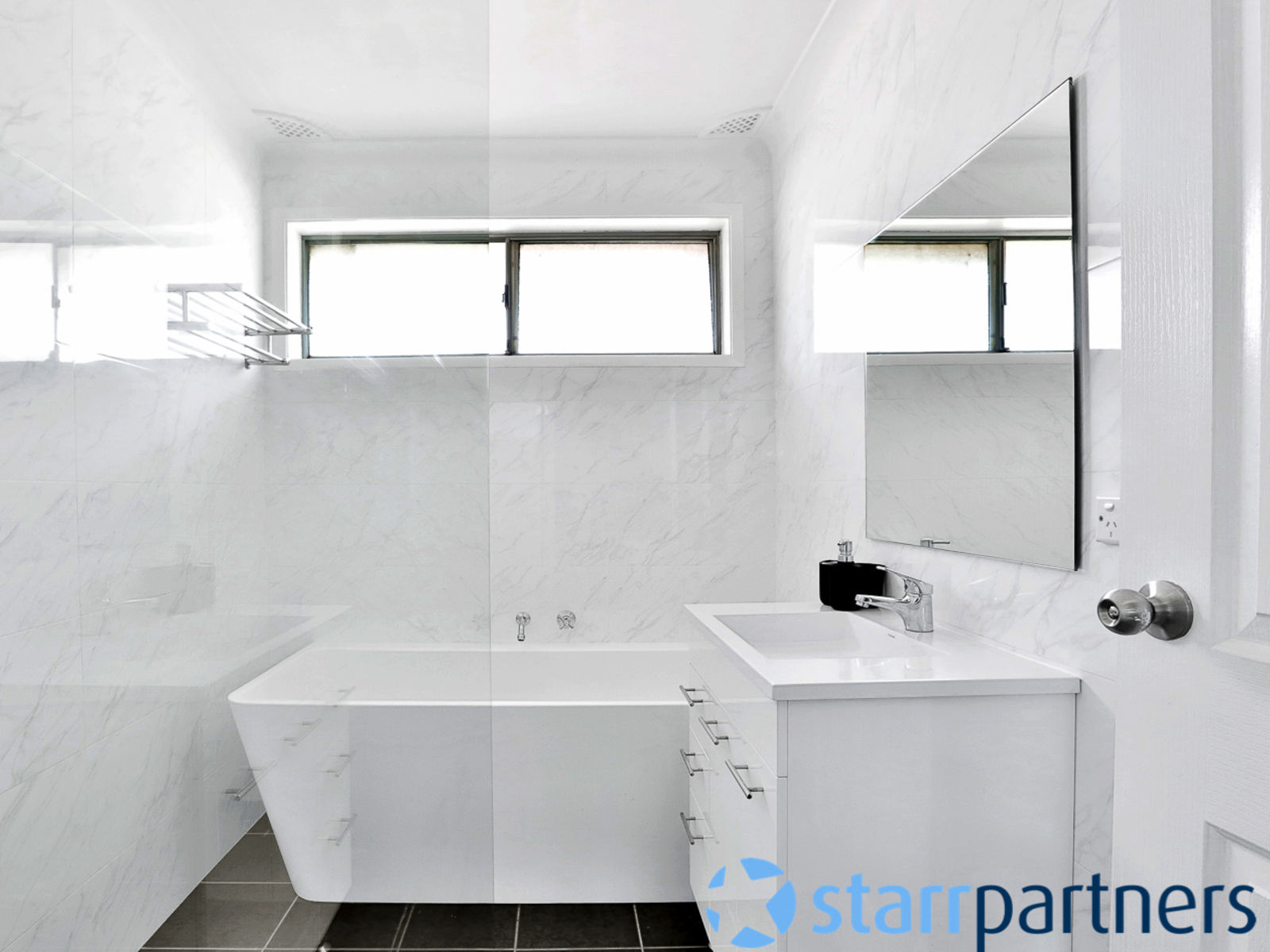 18 Nardango Road, Bradbury - Thumbnail 6