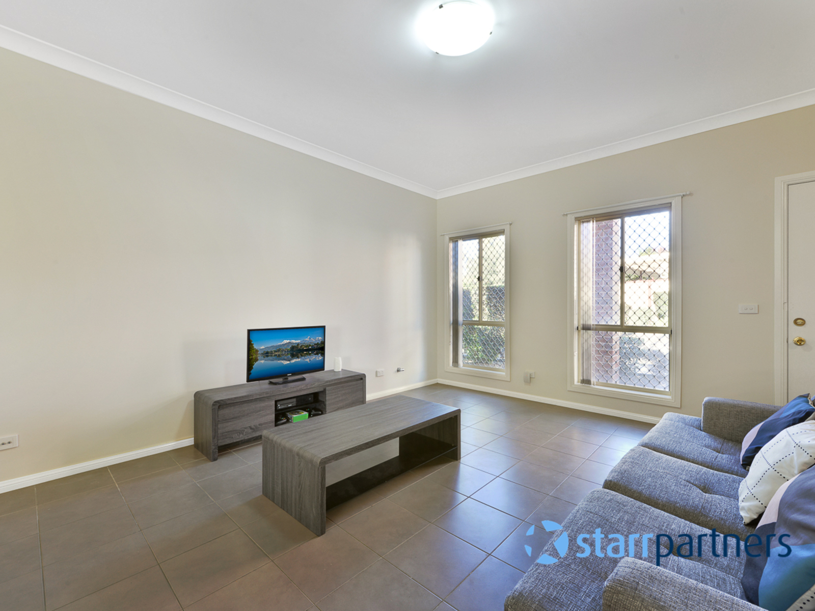 4/143-145 Junction Rd, Ruse - Thumbnail 2