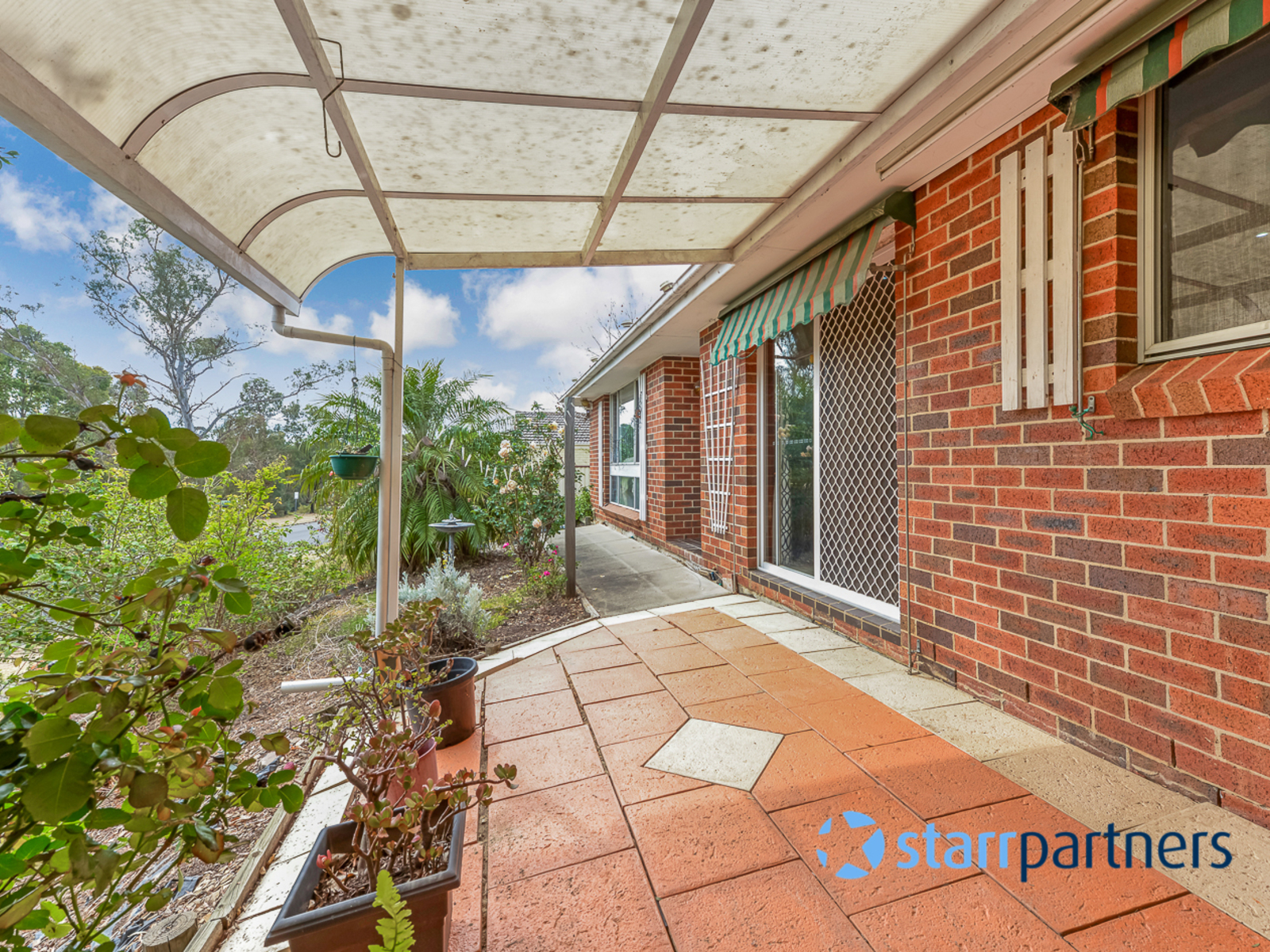 82  Cleopatra Dr, Rosemeadow - Thumbnail 2
